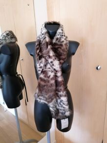 Women's Faux Fur Luxury Paul Costello Scarf