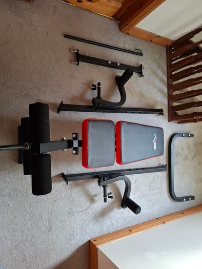 Bench (chest fly+leg extension/curl)