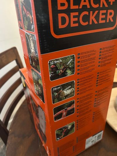 Black and Decker chainsaw
