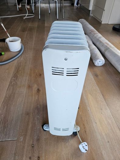 Dimplex DEOC20 2kW oil-filled radiator EUR25