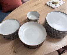 Dinner set