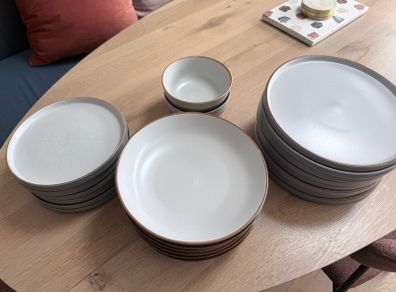 Dinner set