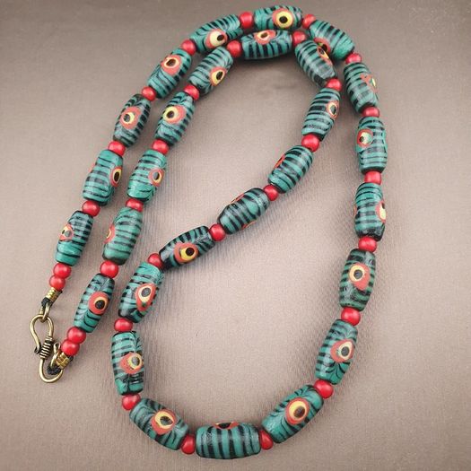 Antique Gabri Eyes Feather Desgin & Venetian Whiteheart Glass Beads Necklace