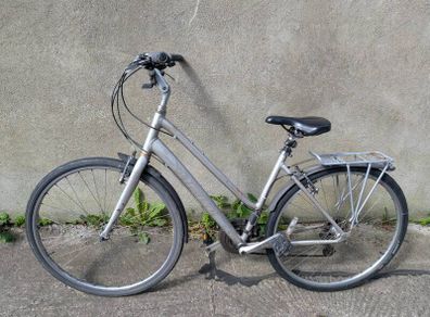 Ladies bike,  size M, Specialized