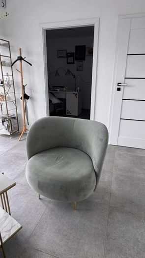 Reception furniture