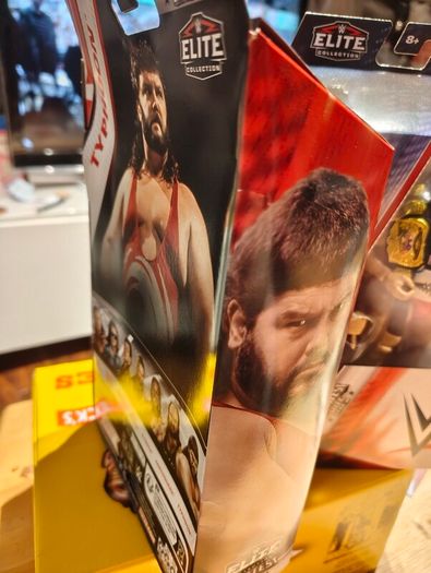 Wwe elite Earthquake and Typhoon 'The Natural Disasters' greatest hits series