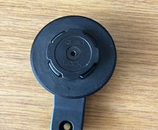 Quad Lock 360 wireless charging head with mount