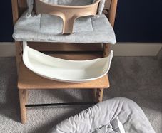 Complete Stokke Tripp Trapp Bundle - Includes Newborn Set, Baby Set, Storage & Cushion