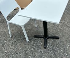 bisto table and chair