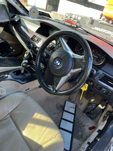 Breaking bmw 520d e60 2009 a68/7 n47d20a