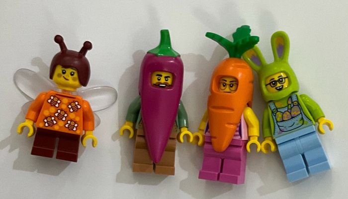 Exclusive Lego BAM mini figures 4 euro each