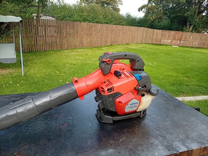Husqvarna 525BX Leaf blower for sale