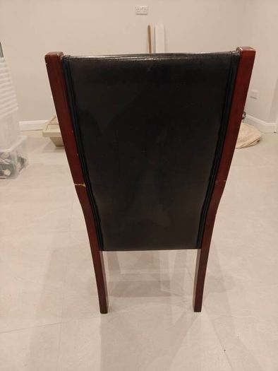 4 Dining chairs