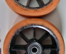 Pair of 110mm Stunt Scooter Wheels (Black/Orange) with Bearings