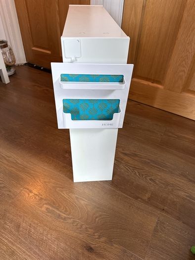 wall mounted shelf