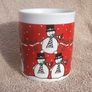 A vintage Christmas mug by Kilncraft (early 1980s) - snowmen design Image 2