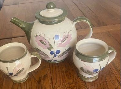 Judy Greene Connemara collection large coffee  or  tea pot and a pair of large matching mugs