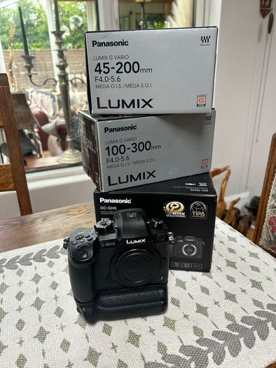 Panasonic GH5 and Lens bundle