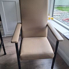 Orthopedic chair - Excellent Condition