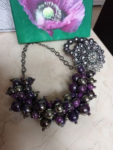 Purpke Poppy Costume  Necklace & .Bracelet. Length  - 8"-9".Add Up  Already.