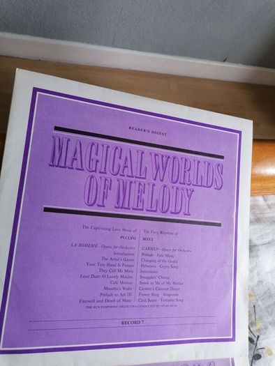 Collection of records  the readers digest. Magical  worlds of  melody. Please not No. 5 missing have the sleeve. See photos