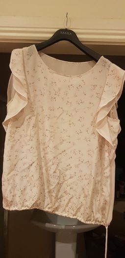 Mint Velvet Summer Top - Size 18