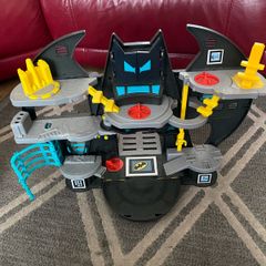 DC Batcave only no figures, doors open