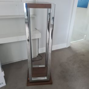 4 x chrome and walnut stands display bases