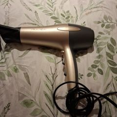 Hairdryer