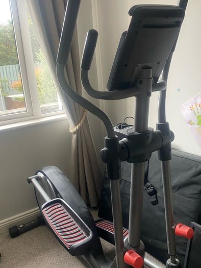 ProForm Cross Trainer Elliptical Trainer Excellent Condition