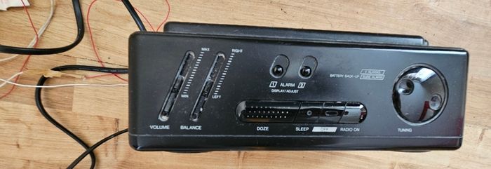Vintage Panasonic RC-X210 Alarm Clock FM/AM Radio Audio