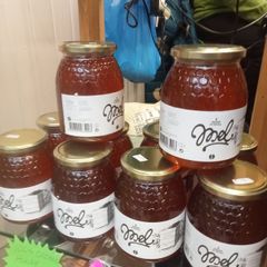 honey, natural ,raw and unblended