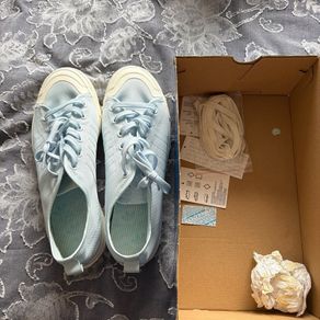 runners men Adidas Nizza size 11