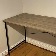 Modern desk
