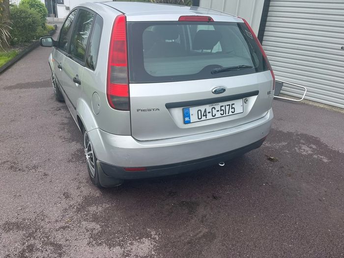 2004 Ford Fiesta