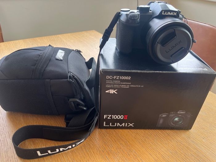 Panasonic Lumix DC-FZ1000 II