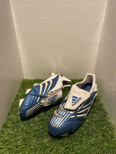 Adidas Predator Absolute SG Football Boots | UK 8.5