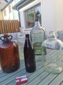 2 Demijohn btl 5L + few vintage