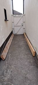 2 timber beams