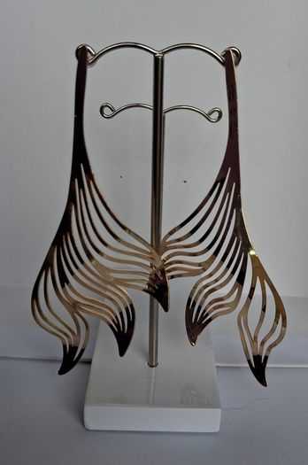 Gold Wavy Sculpted Fluid Leaf Earrings