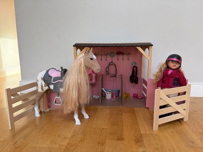 Our Generation-Saddle-Up Stables-horse barn/playset