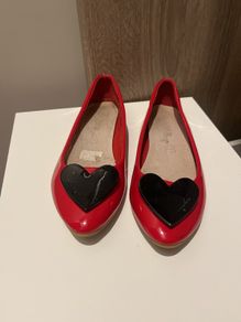 Red flats
