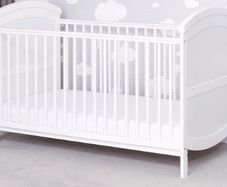 Baby Elegance Walter cot bed