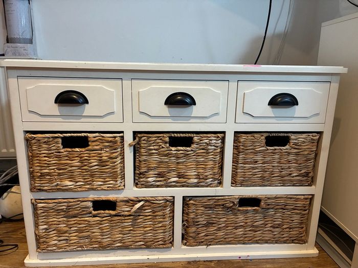 Storage Cabinet/Unit