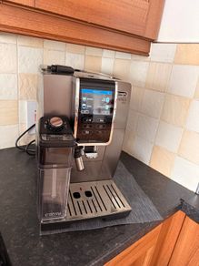 Delonghi Dinamica Plus Coffee Machine