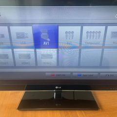 Working LG TV (No remote/leads etc)
