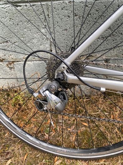 Giant Defy 2 Mens Road Bike