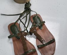 Italian leather khaki green gladiator sandals Sz 40 (Fit 7UK)