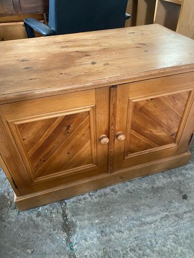 Chest/cabinet