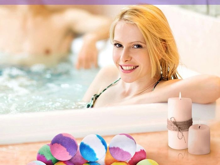 12-Pieces Handmade Fizzy Bubble Bath Bombs, Vegan & Cruelty Free, Perfect for Bubble and Spa Bath, Birthday Mothers Day Gifts Idea for Her/Him, Wife, Girlfriend (FREE POSTAGE)